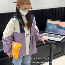 Áo khoác dù bé gái