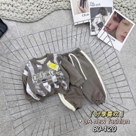 Set bộ nỉ bé trai