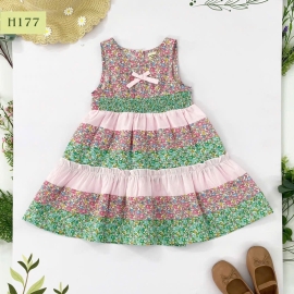 Váy bé gái thiết kế