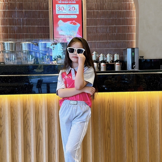 Bộ thun bé gái