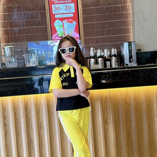 Bộ thun bé gái