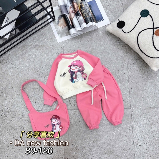 Set bộ nỉ bé gái